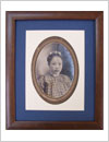 phtograph framing with antique look